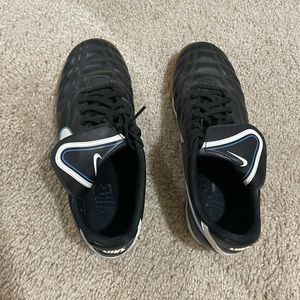 Nike vintage sneakers